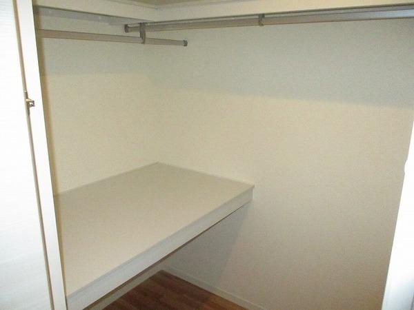 収納　ウォークインクローゼット！