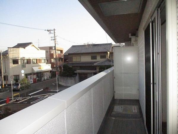 バルコニー　日当たり良好！