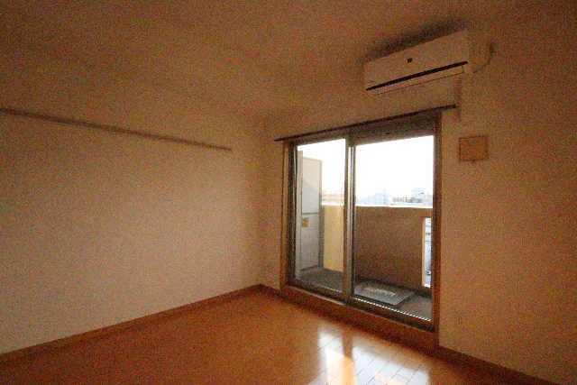 その他部屋・スペース　※別部屋の参考写真、現況優先※