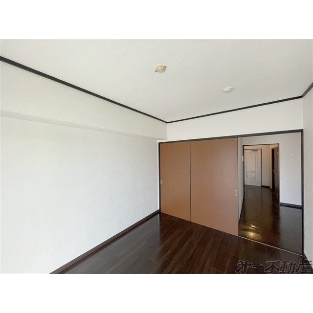 建物外観　洋室