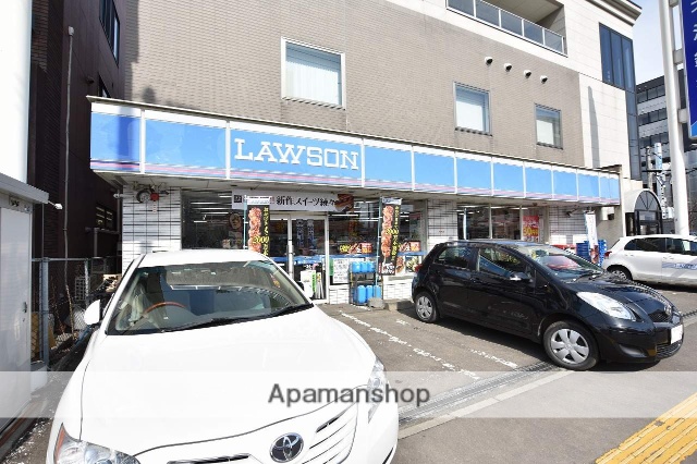 コンビニ　ローソン（コンビニ）まで580m