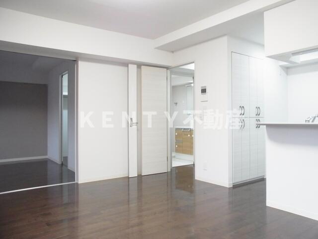 居室・リビング　使いやすい居間です