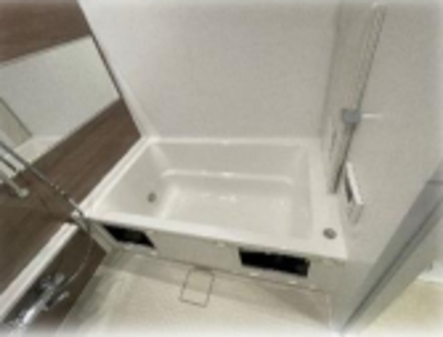 バス・シャワールーム　別部屋の写真です