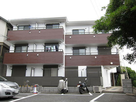 建物外観　平成２７年７月外壁塗装実施済