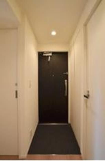 玄関　お問合せは(株)タウンハウジング赤坂店へ【03-5563-…