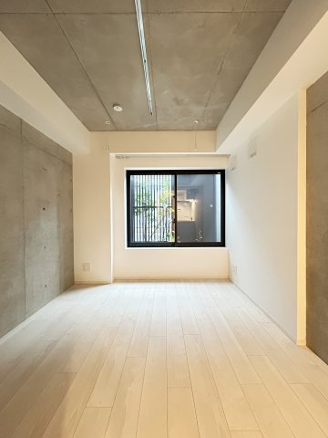 居室・リビング　使いやすい居間です