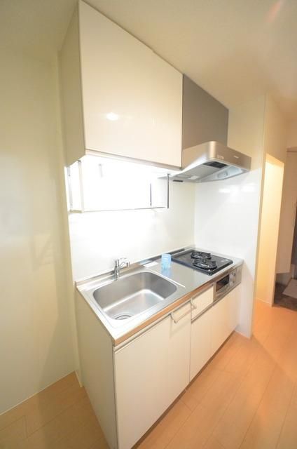 キッチン　☆広々としたシステムキッチン☆