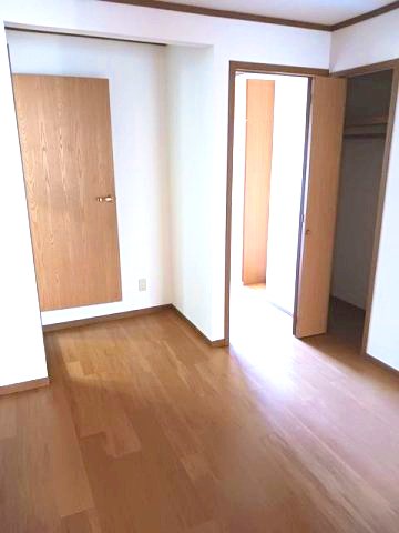 居室・リビング　使いやすい居間です