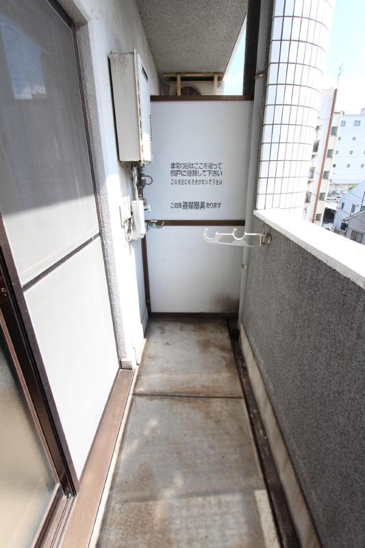 バルコニー　同タイプ別部屋写真です。現況優先となります。