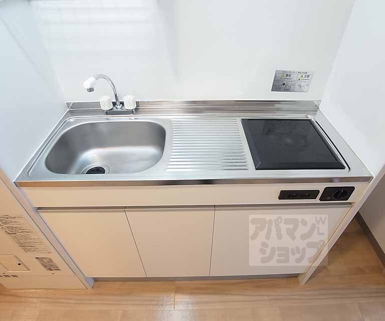 キッチン　１口電化コンロ
