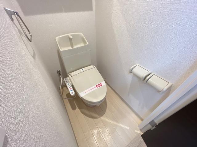 トイレ　シャワー付トイレ