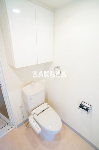 トイレ　嬉しい温水洗浄便座♪