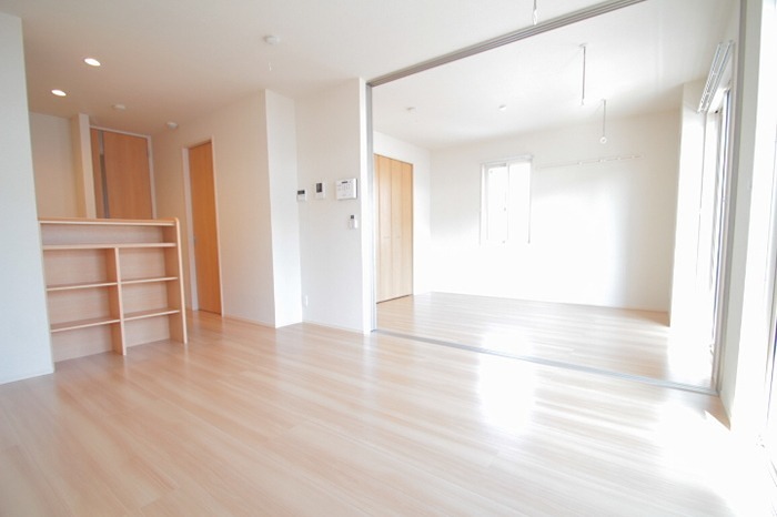 居室・リビング　リビングは広々11.75帖♪