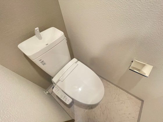 トイレ　※別部屋の写真です