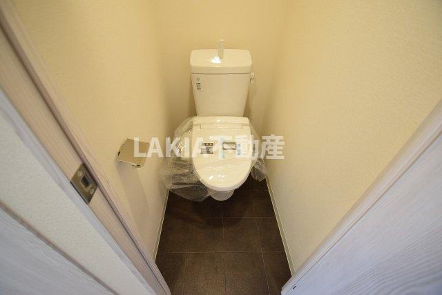 トイレ　現代人には必須のシャワートイレ。