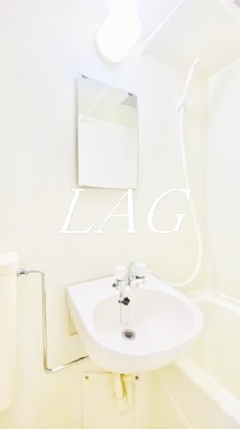 洗面設備　洗面台です。