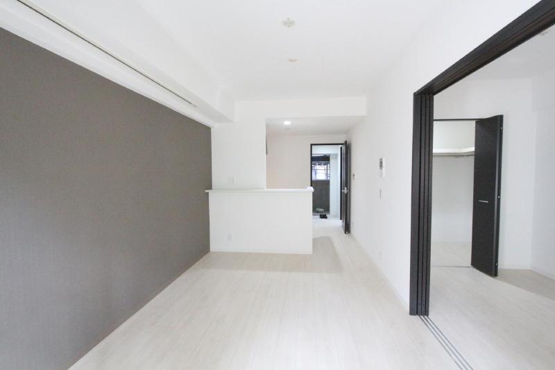 居室・リビング　反転タイプ・参考写真