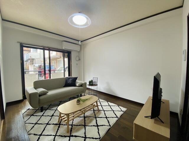 ロビー　※他のお部屋の写真です。