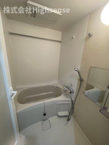 バス・シャワールーム　お風呂で日々の疲れを落としましょう