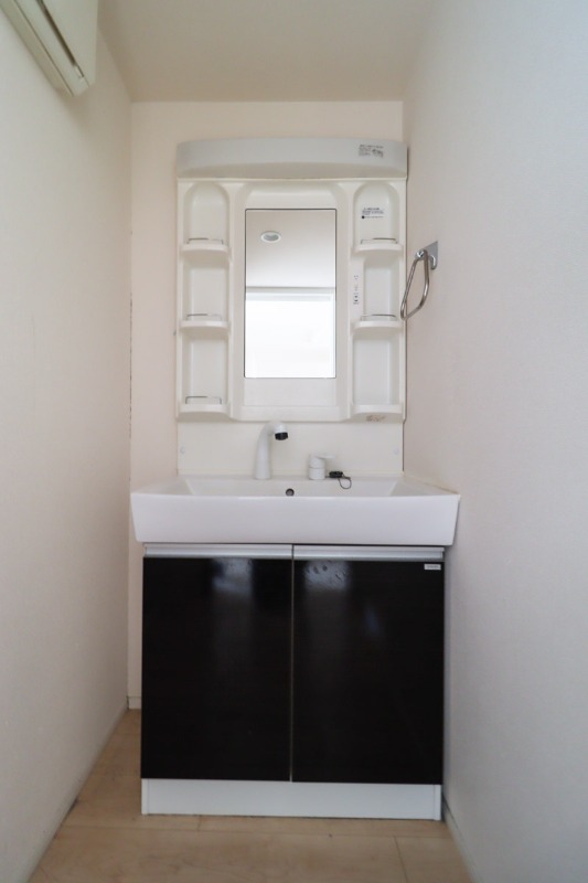 洗面設備　図面と現状に相違がある場合には現状を優先