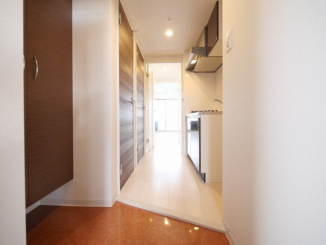 玄関　明るい玄関です