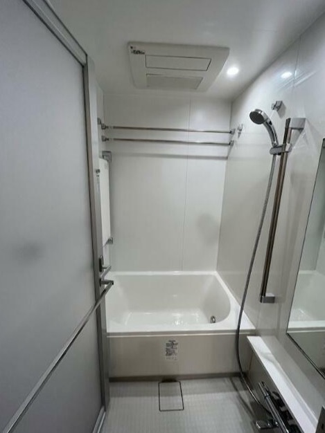 バス・シャワールーム　別部屋参考写真