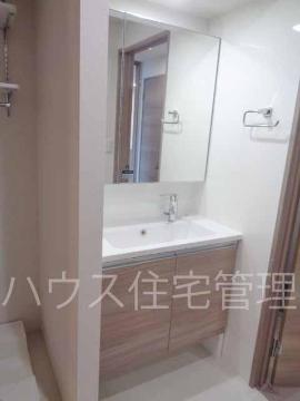 洗面設備　洗髪洗面化粧台