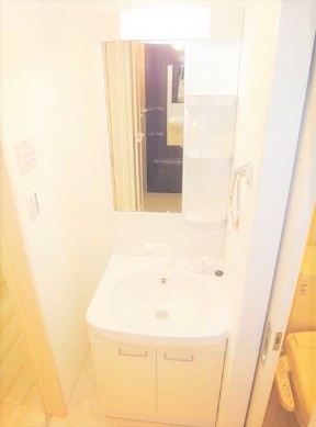 洗面設備　★収納付き、独立洗面台★