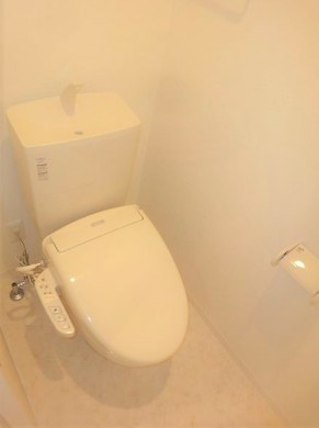 トイレ　★温水洗浄便座★
