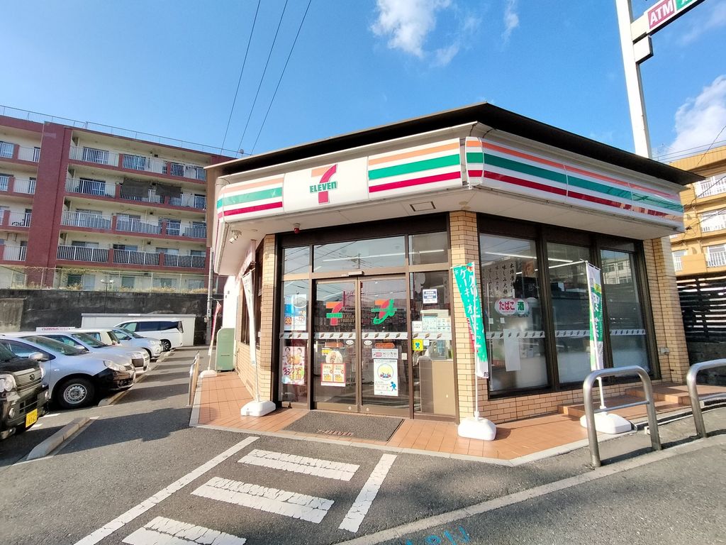 コンビニ　セブン-イレブン 小倉工業高校前店（コンビニ）まで470m
