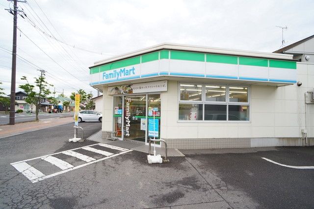 コンビニ　ファミリーマート郡山小原田五丁目店（コンビニ）まで445m