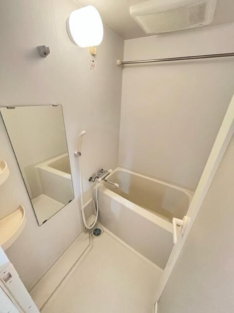 バス・シャワールーム　別部屋参考写真