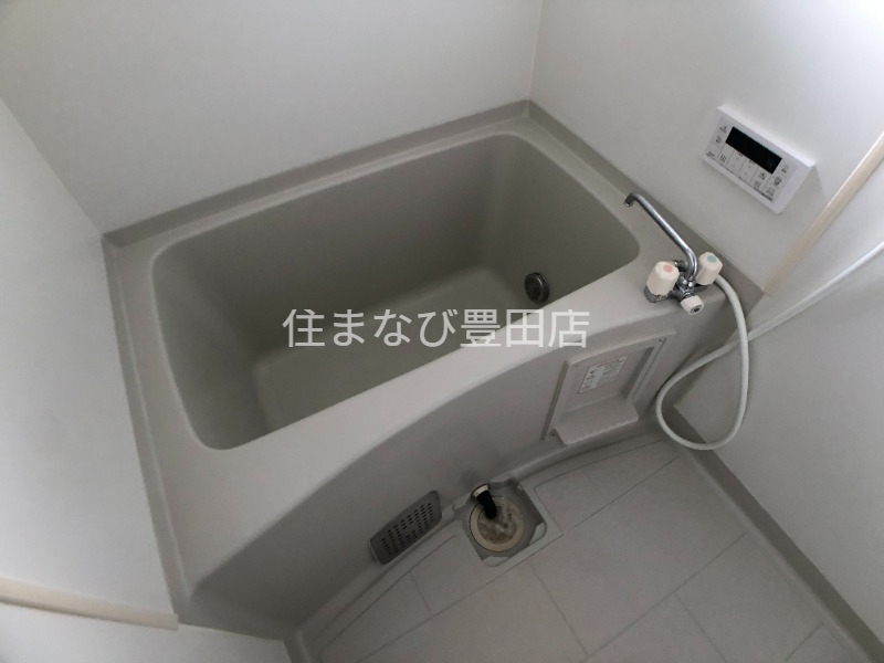 バス・シャワールーム　同型別部屋写真