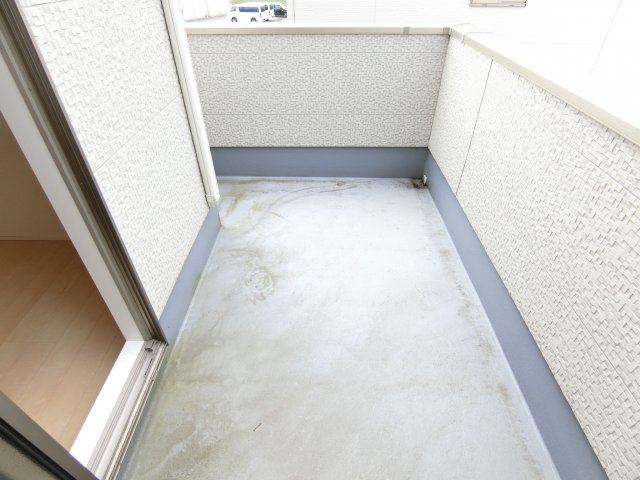 バルコニー　同施工会社の類似写真