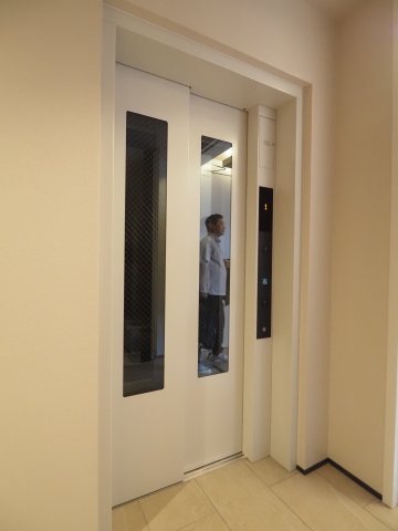 その他設備　エレベーターもあり、ベビーカーもラクラク