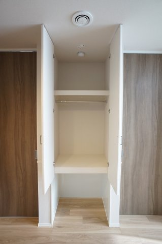 収納　LDK内にあるペットスペース付き収納です。