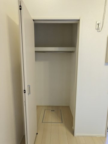 収納　クローゼット