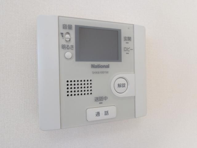 セキュリティ　安心のモニター付きインターホン
