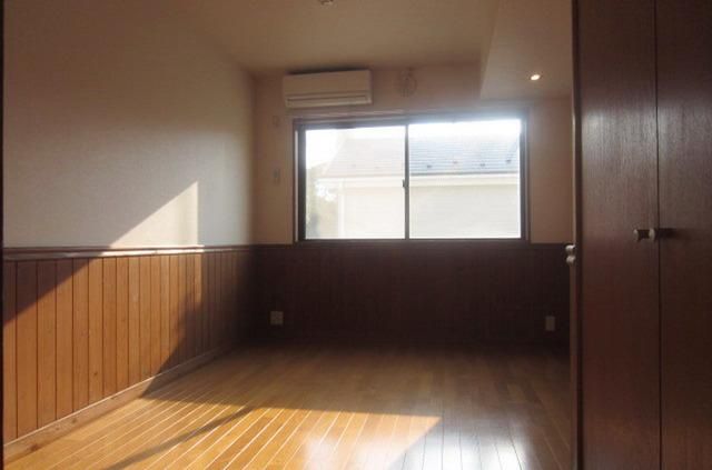 居室・リビング　フローリングの綺麗なお部屋です。