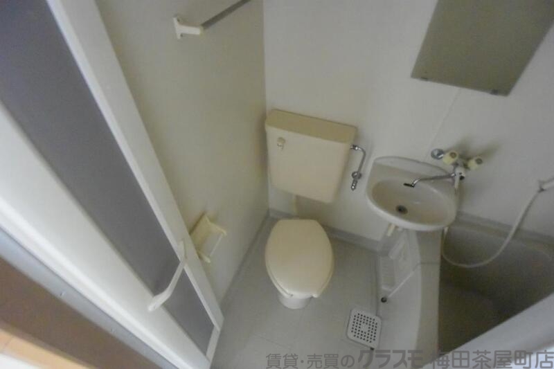 トイレ　トイレｒ