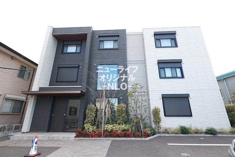 建物外観　積水ハウスの賃貸住宅シャーメゾン！