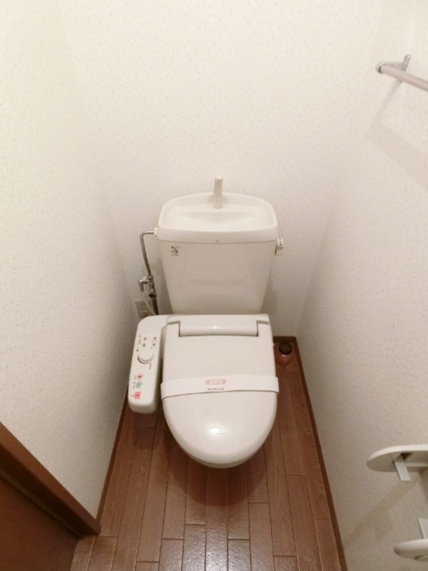トイレ　図面と現状に相違がある場合には現状を優先