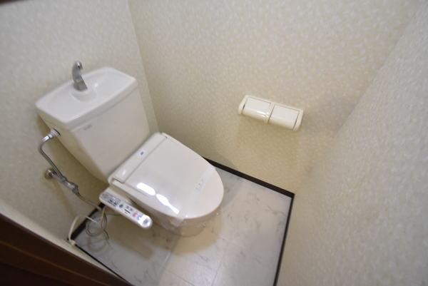 トイレ　同物件別室