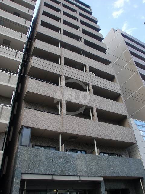 建物外観　プレサンス千日前通　外観