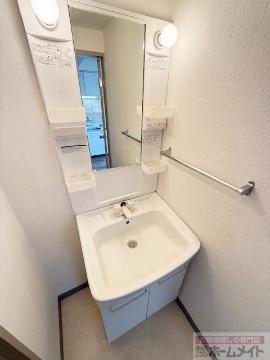 洗面設備　洗髪洗面化粧台