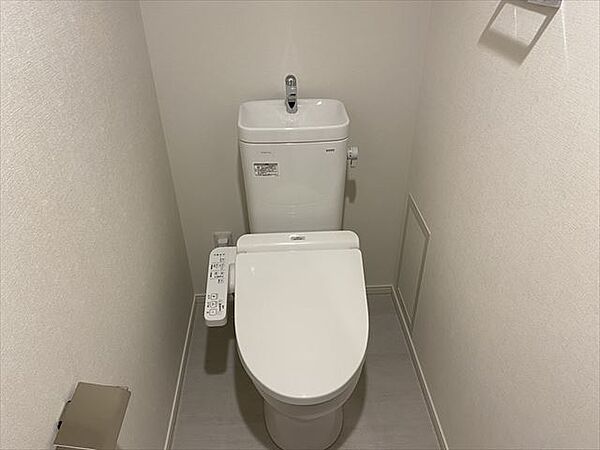 トイレ　トイレもきれいです