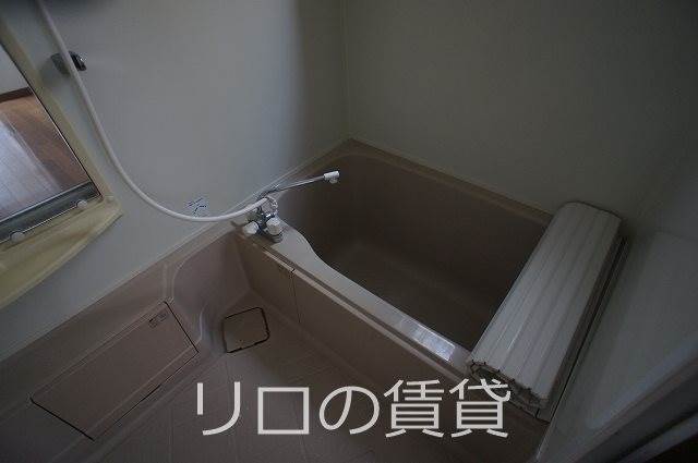 バス・シャワールーム　バスルーム