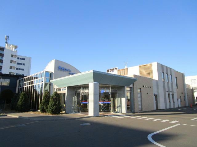 銀行　大地みらい信用金庫釧路新橋支店（銀行）まで243m