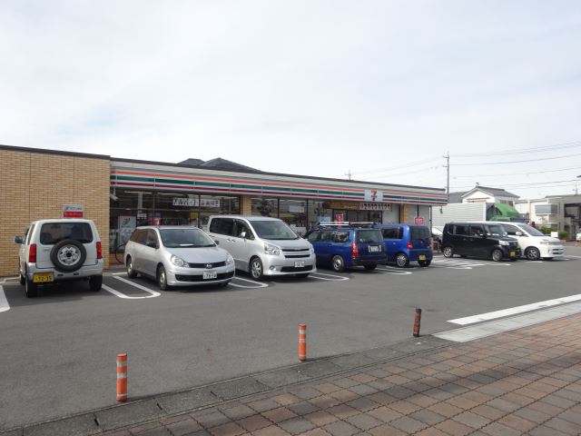 コンビニ　セブンイレブン津島昭和町店（コンビニ）まで470m