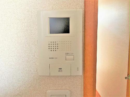 セキュリティ　モニター付きインターホン